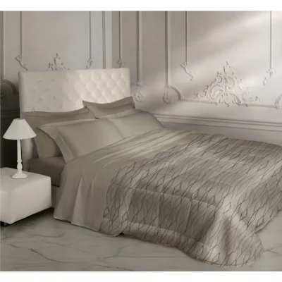 Trapunta Matrimoniale Jacquard Laura Biagiotti Shira 260x270 cm