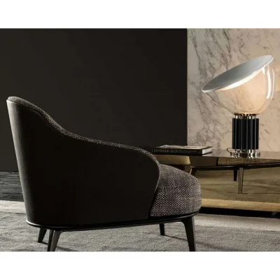 Flos Lampada da tavolo a luce indiretta e riflessa LED Taccia (PMMA) in diverse finiture