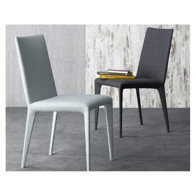 Bonaldo Sedia Filly Large Up con gambe in metallo e seduta a scelta