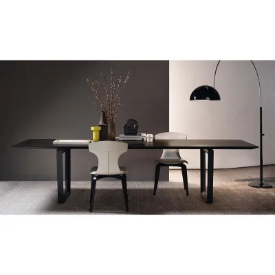 Poltrona Frau Tavolo Bolero con struttura in legno e piano a scelta da 250x100 cm