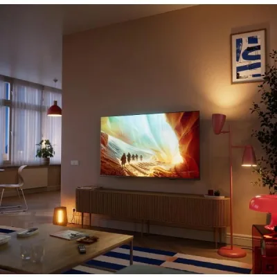 55 UHD QLED 4K TV SMART TITAN OS 55PQS7801/12