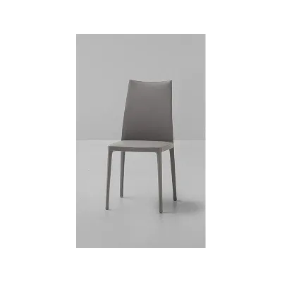 Bonaldo Sedia Kayla con gambe in metallo e seduta a scelta