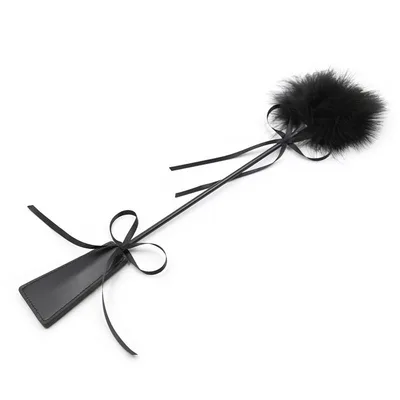 Frustino sexy 45 cm 2 in 1 con piumino nero e paddle per Bondage BDSM fetish