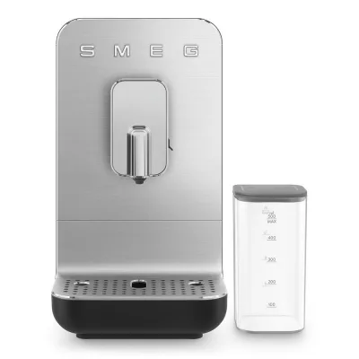 Smeg Macchina da caffè automatica con sistema latte BCC13BLMEU finitura nero