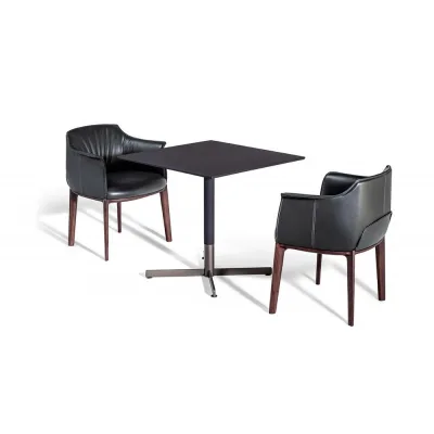 Poltrona Frau Tavolino Bob Bistrot con struttura in acciaio e piano a scelta da 75x75 cm e H 72 cm