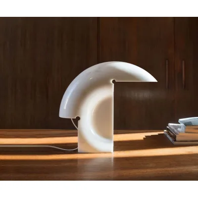 Flos Lampada da tavolo a luce diretta Biagio finitura marmo bianco