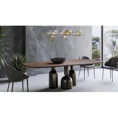Bonaldo Tavolo fisso Cop con struttura in metallo e piano a scelta da 300x120 cm