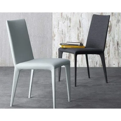 Bonaldo Sedia Filly Large Up con gambe in metallo e seduta a scelta