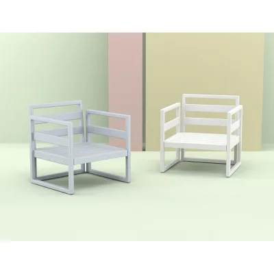 Siesta Poltrona Mykonos Lounge Armchair art. 131 con struttura in polimero e scocca in polimero - Con braccioli