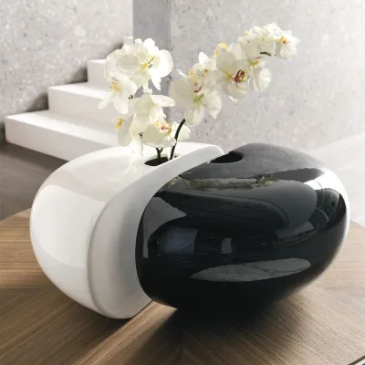 Adriani & Rossi Vaso Mezzanine in ceramica smaltata