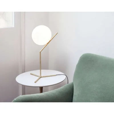 Flos Lampada da tavolo a luce diffusa LED IC T1 HIGH in diverse finiture