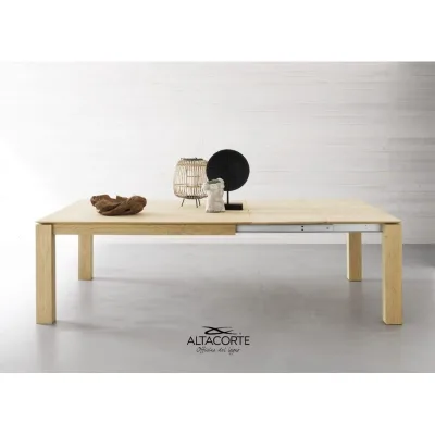 Altacorte Tavolo allungabile Santiago con struttura e piano in legno da 135(225)x135 cm - 4 allunghe