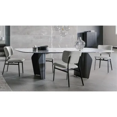 Bonaldo Tavolo fisso Flame con struttura in metallo e piano a scelta da 250x112 cm