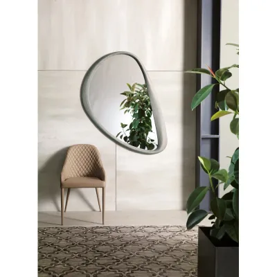 Ozzio Poltroncina Betta art. S050 completamente rivestita in tessuto