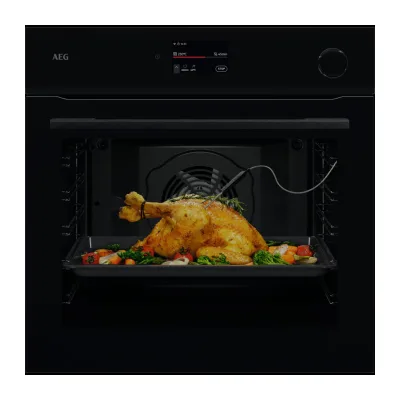 PRONTA CONSEGNA - AEG Forno a vapore MealAssist con SteamPro pirolitico da incasso NBR 7P731 SB finitura nero lucido da 60 cm