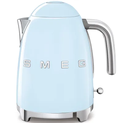 Smeg Bollitore elettrico KLF03PBEU finitura azzurro con logo Smeg 3D - IN PROMOZIONE FINO AL 30/06