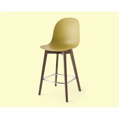 Connubia Sgabello Academy CB1672 con struttura in legno e seduta a scelta da h. 106 cm