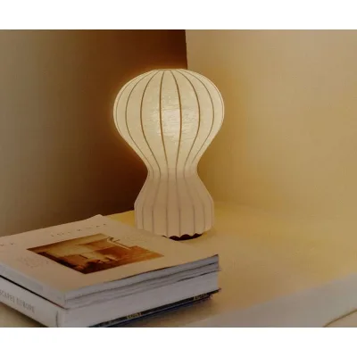Flos Lampada da tavolo a luce diffusa Gatto Piccolo finitura bianco