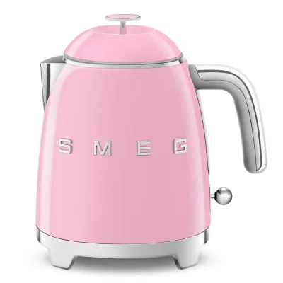 PRONTA CONSEGNA - Smeg Mini bollitore KLF05PKEU finitura rosa con logo Smeg 3D