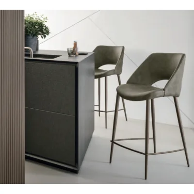 Sedit Sgabello Arisa con struttura in metallo e seduta a scelta - IN PROMOZIONE FINO AL 6/07