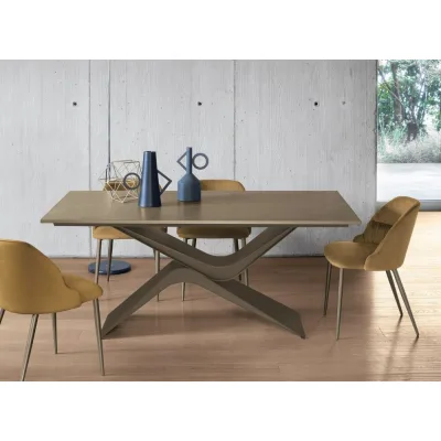 Sedit Tavolo allungabile Arcus con struttura in metallo e piano a scelta - IN PROMOZIONE FINO AL 6/07