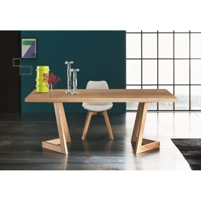 Altacorte Tavolo ovale fisso Seven con struttura e piano massiccio in legno con dimensioni a scelta - Bordo sagomato
