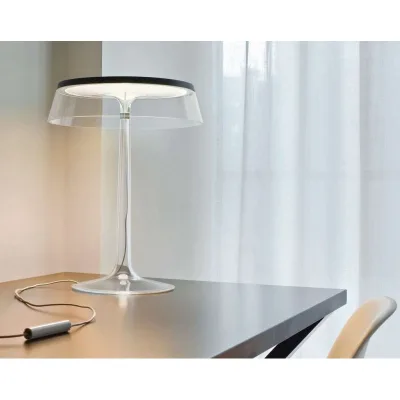 Flos Apparecchio di illuminazione da tavolo a luce diffusa LED Bon Jour in diverse finiture