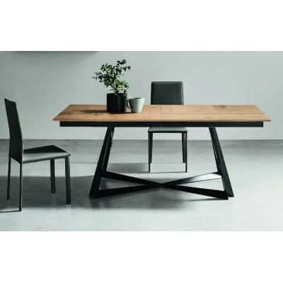 Maronese Acf Tavolo allungabile POKER con struttura in metallo e piano in legno da L.160(210) cm - Con 4 allunghe