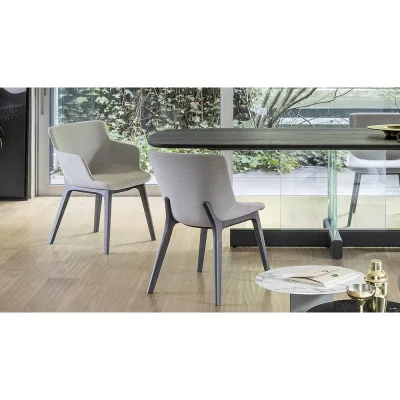 Bonaldo Sedia Miss Artika Wood con gambe in legno e seduta a scelta - Con braccioli
