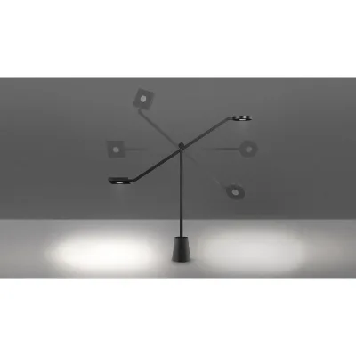 Artemide Lampada da tavolo Equilibrist finitura nero