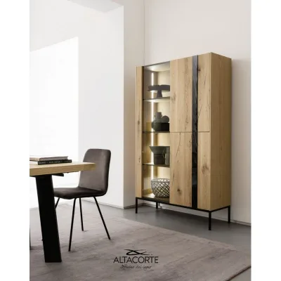 Altacorte Vetrina Elly con basamento a scelta da L.110 cm e H.185,1 cm - 3 ante