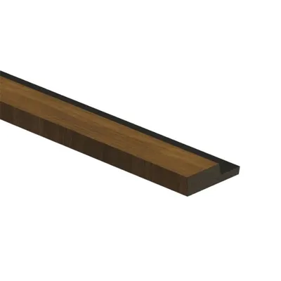 Chiusura sinistra  Doga in duropolimero effetto legno Rovere caldo sfondo nero 2800x42x12