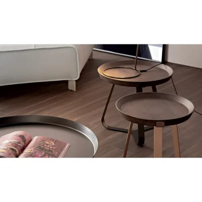 Bonaldo Tavolino Frinfri Wood High con struttura in metallo e piano in frassino da Ø40 cm e h. 50 cm