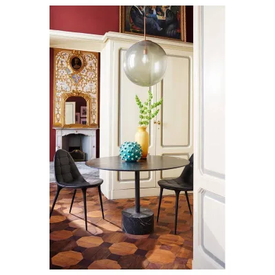 Cassina Tavolo rotondo fisso 9 con stelo in metallo e piano/base a scelta