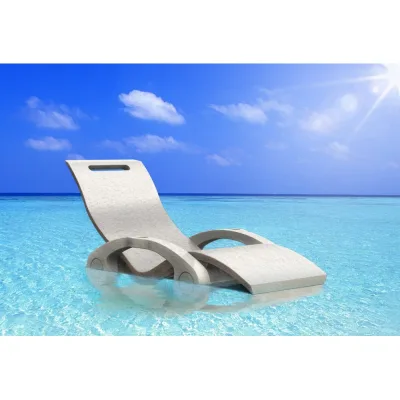 Arkema Chaise longue galleggiante Serendipity con struttura e seduta in polietilene - Con braccioli