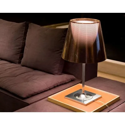 Flos Lampada da tavolo a luce diffusa LED KTribe T2 in diverse finiture