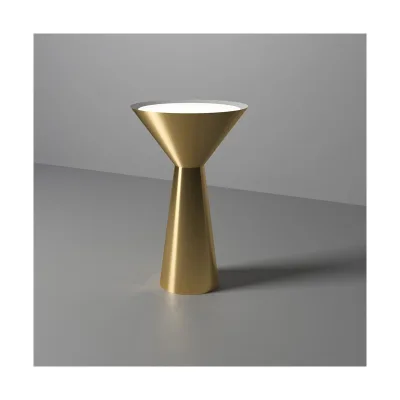 Minitallux Lampada da tavolo a LED Lama LP in diverse finiture by Icone Luce
