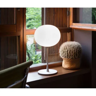 Flos Lampada da tavolo a luce diffusa Glo-Ball Table 1 in diverse finiture