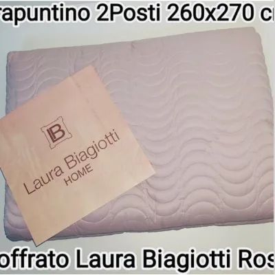 Copriletto trapuntato goffrato matrimoniale by Laura Biagiotti Rosa
