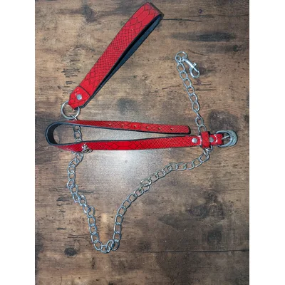 Collare donna con guinzaglio Fetish Love rosso bondage fetish BDSM pelle PU