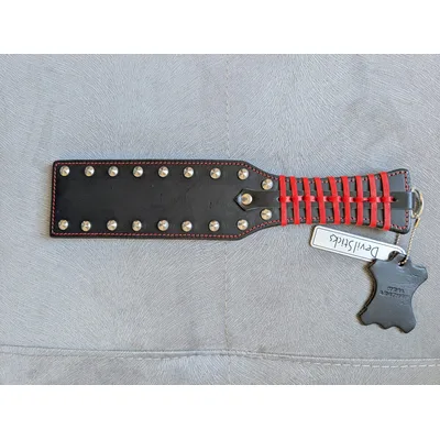 Paddle sculacciatore pesante vera pelle con borchie Devil bondage BDSM fetish