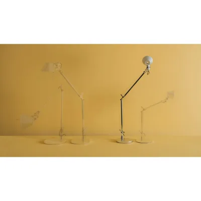 Artemide Lampada da tavolo Tolomeo Midi LED in alluminio