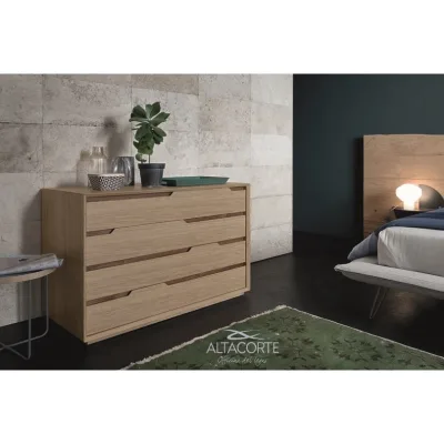 Altacorte Comò 4 cassetti Fast Large in legno da 135 cm e h. 79.5 cm