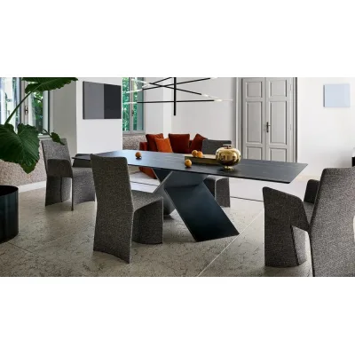 Bonaldo Tavolo fisso AX con struttura in metallo e piano a scelta da 160x90 cm