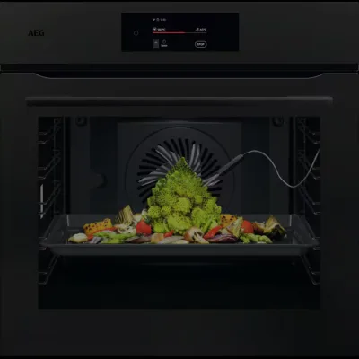 AEG Forno MealAssist pirolitico da incasso NBE 7P731 AT finitura nero opaco da 60 cm