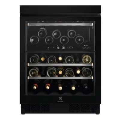 Electrolux | Cantina vino da incasso EWUD140B8B finitura Intuit Matt nero opaco da 60 cm