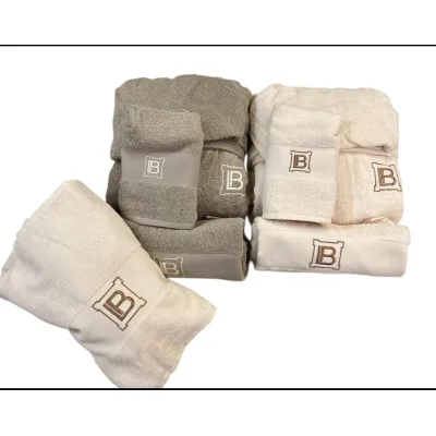Completo Bagno Laura Biagiotti 7 Pezzi con Accappatoi in Spugna di Cotone