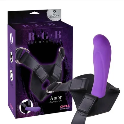 Chisa R.G.B Amor Strap-On Harness Nero Regolabile con Dildo Viola