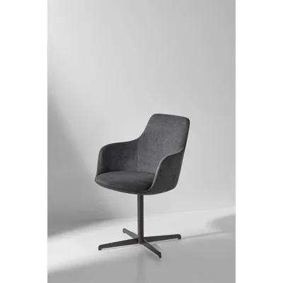 Bonaldo Sedia da ufficio Miss Itala Office con base girevole in metallo e seduta a scelta - Con braccioli