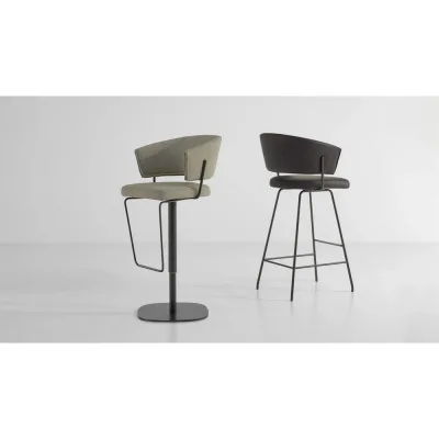 Bonaldo Sgabello Bahia Too H 57/77 con base girevole in metallo e seduta a scelta